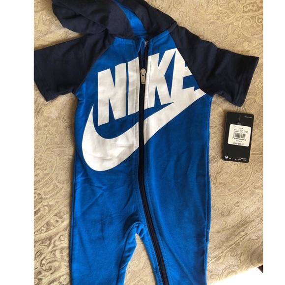 nike hoodie 6-9 months nike hoodie 6-9 months